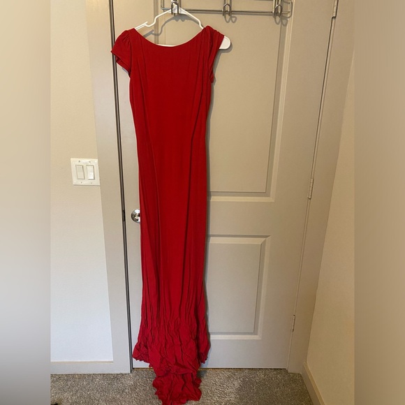 Red backless dress - worn once - good condition - Picture 4 of 7